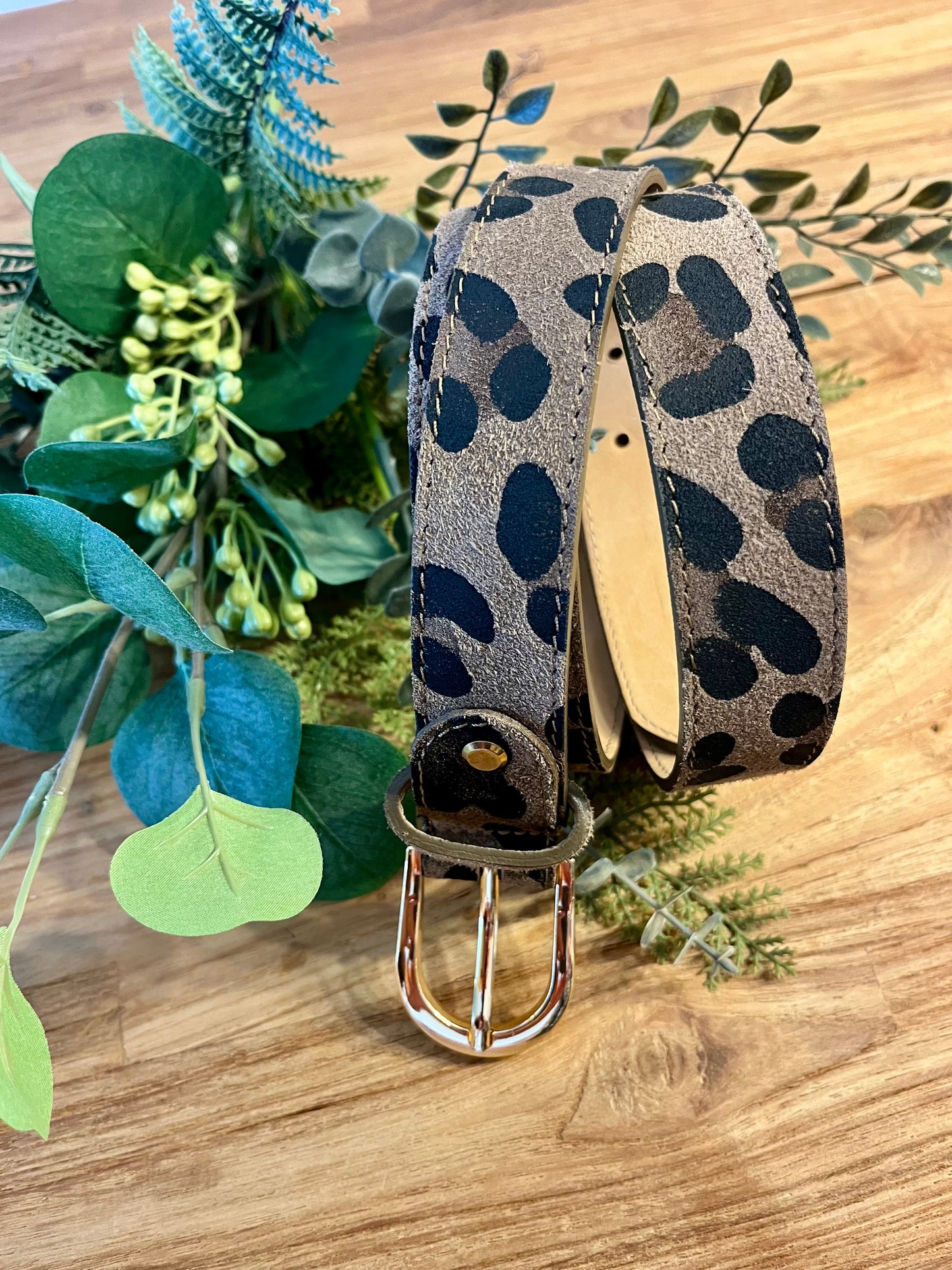 Large animal print belt
