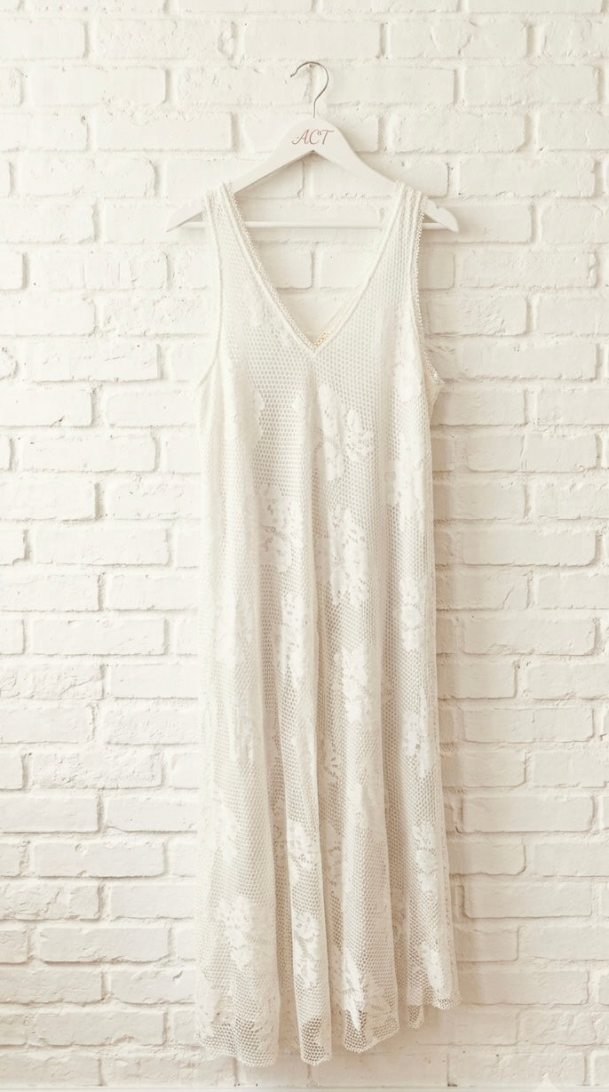 VESTIDO CALADO ROSE +3 colores