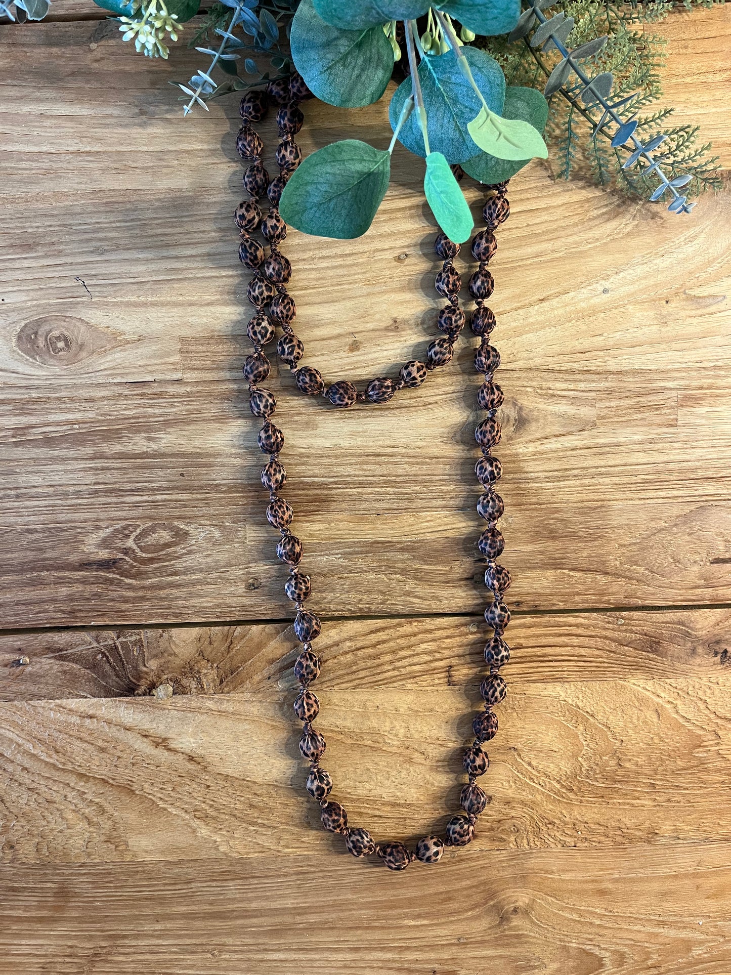 Beaded necklace + 13 colors