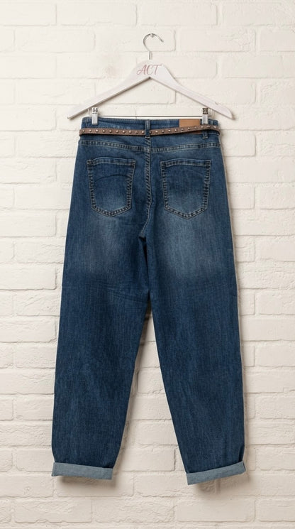 Pantalón Vaquero Mom Fit Cinturón