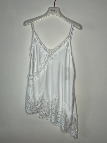 Asymmetrical lace top +10 colors