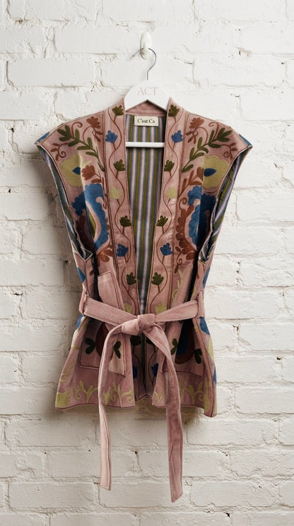 Chaleco Bordado Pink