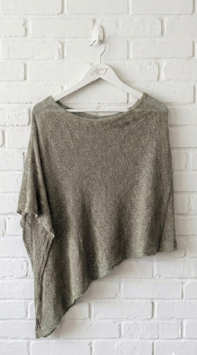 Jersey poncho calado +6 colores