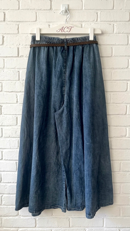 Pantalón palazzo denim pliegues