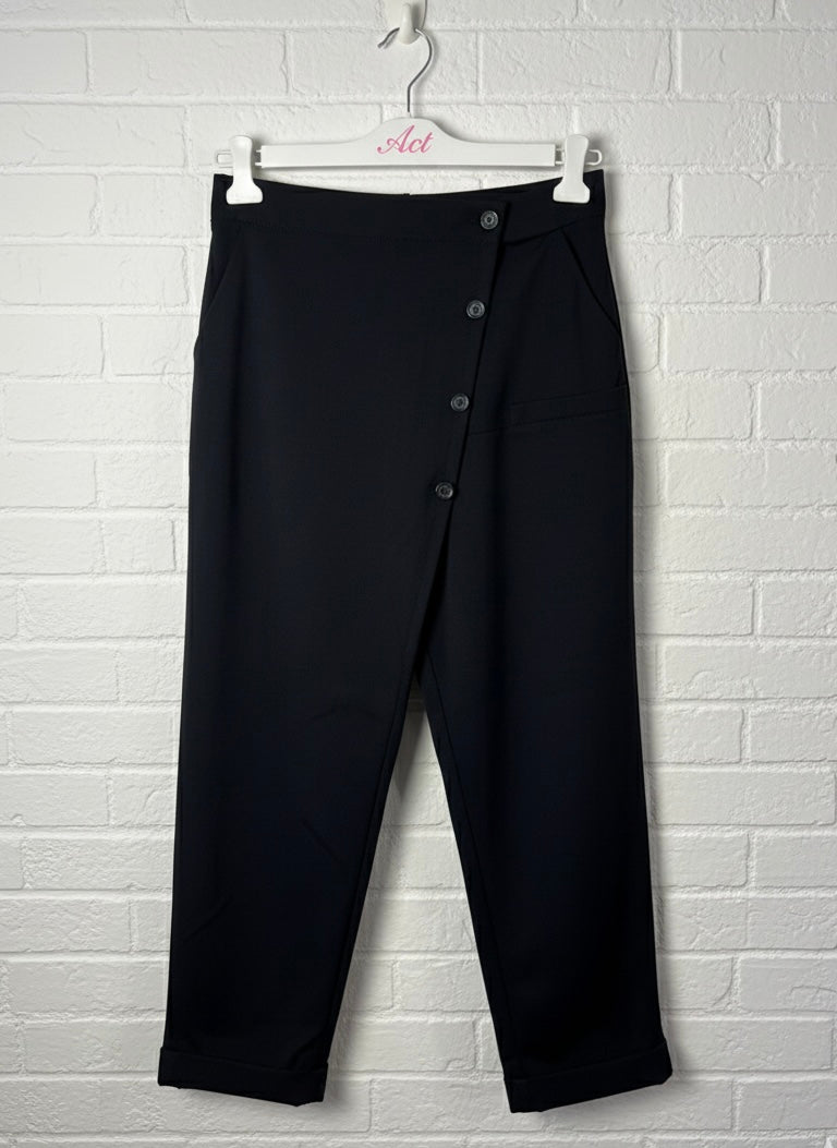 Pantalón cruzado +3colores