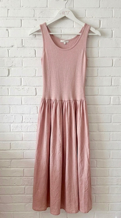 Vestido combinado con punto