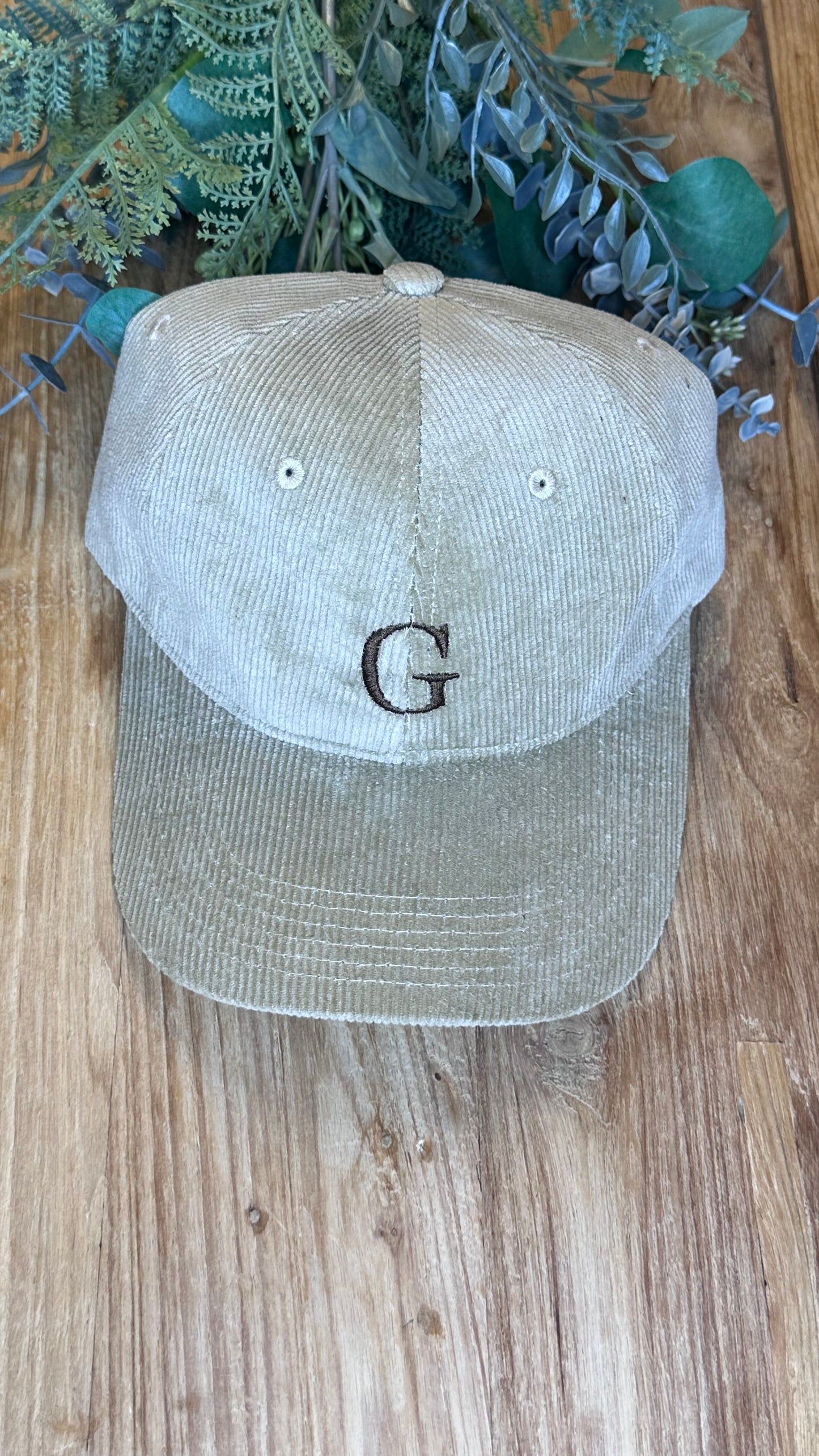 Custom cap +6 colors