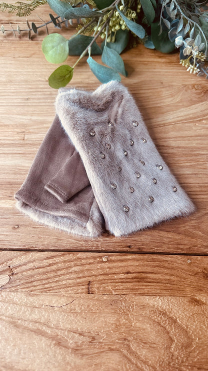 Swarovski mittens +1 color