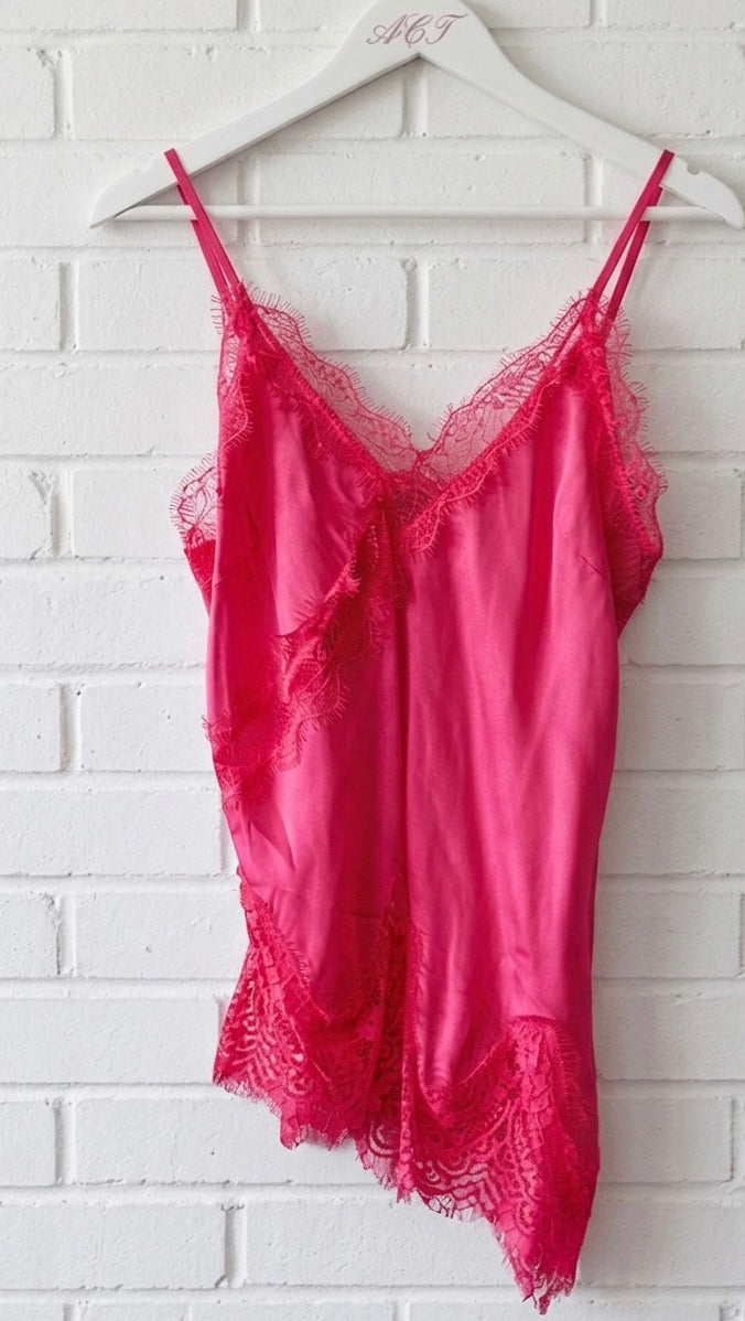 Asymmetrical lace top +10 colors