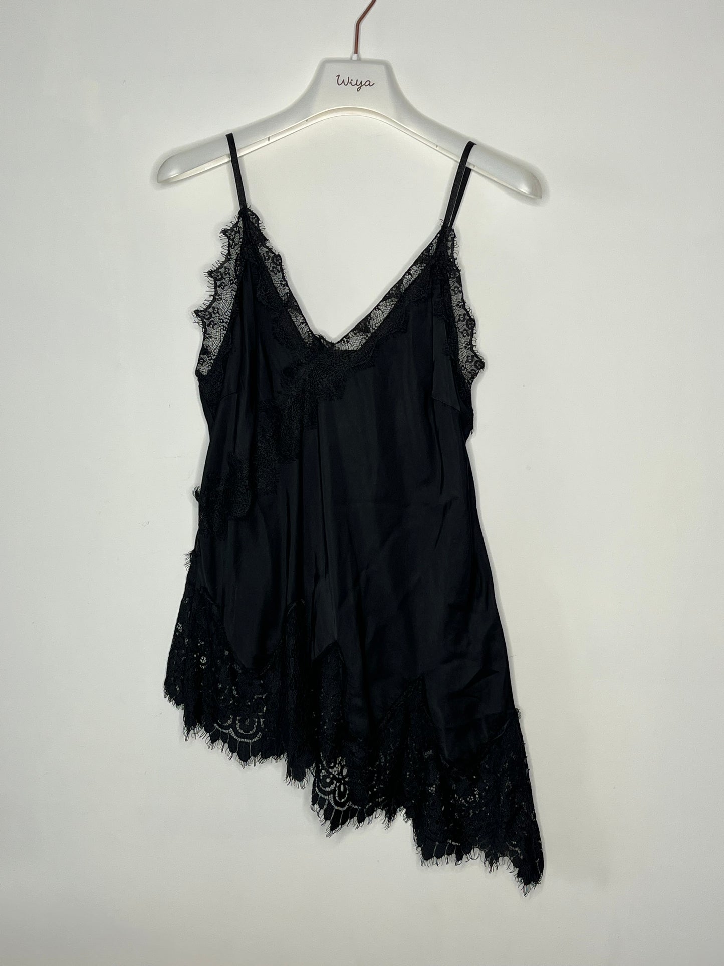 Asymmetrical lace top +10 colors