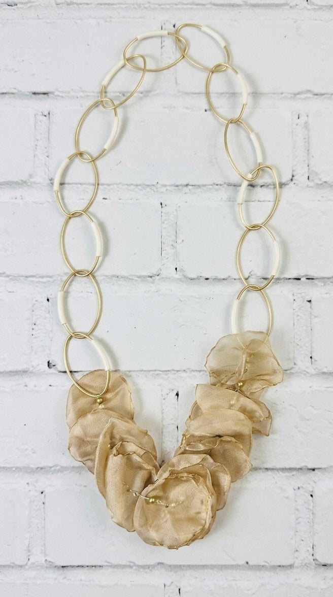 Collar pétalos +3colores