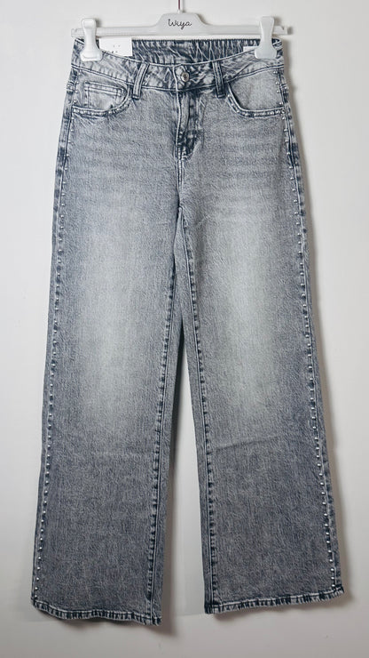 Pantalón tejano whit love gris